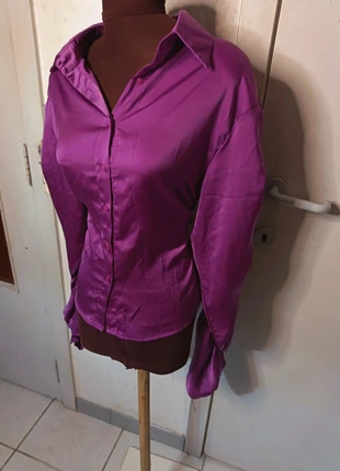 Fuchsia hemdje met verfrommelde mouwen in maat S van Guts & Gusto, marque: Guts & Gusto, état: Très bon état, taille: S / 36 / 8, 2,50 €, 3,33 € Protection acheteurs incluse