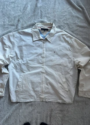 Veste Harrington tommy Hilfiger taille XL en très bon état, marca: Tommy Hilfiger, estado: Muito bom, tamanho: XL, €30.00, €32.20 inclui Proteção do Comprador