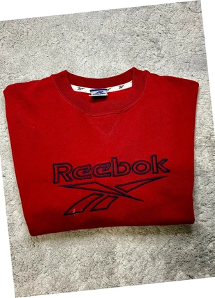 Sweat vintage Reebok rouge brodé logo XL junior, brand: Reebok, condizioni: Nuovo senza cartellino, taglia: 12 anni / 152 cm, €10.99, €12.24 include la Protezione acquisti