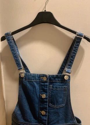 Abito Salopette Stradivarius , merk: Stradivarius, staat: Heel goed, maat: M / 38 / 10, € 4,00, € 4,90 inclusief Kopersbescherming