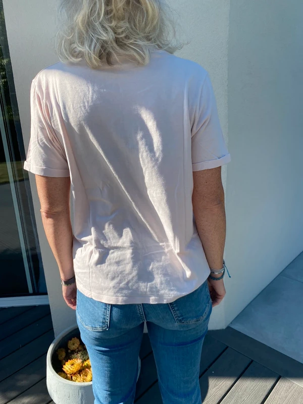 teeshirt avec inscriptions L - photo numéro 2