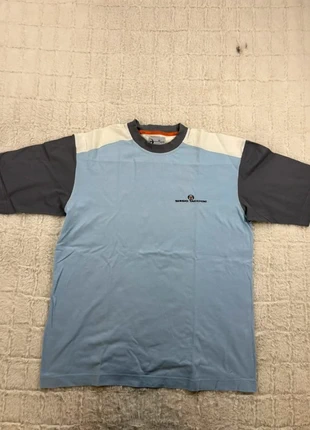 T-shirt vintage Sergio Tacchini Sailing Lab bicolore bleu/gris/blanc - Taille L, marque: Sergio Tacchini, état: Très bon état, taille: L, 24,90 €, 26,85 € Protection acheteurs (Pro) incluse