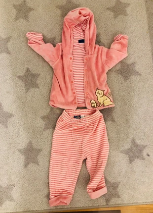 Süße Set 62/68 , merk: Lupoline, staat: Heel goed, maat: 3-6 maanden / 62 cm, € 4,00, € 4,90 inclusief Kopersbescherming