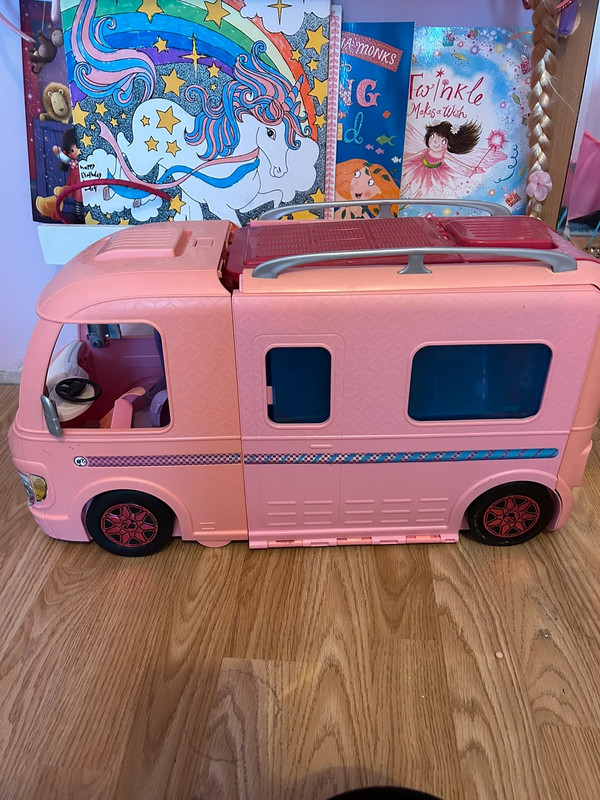 Barbie Camper Van