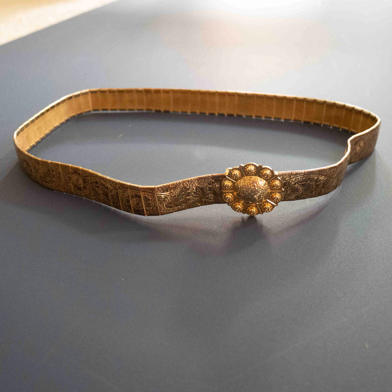 24" Gold Vintage Embossed Floral Belt 1