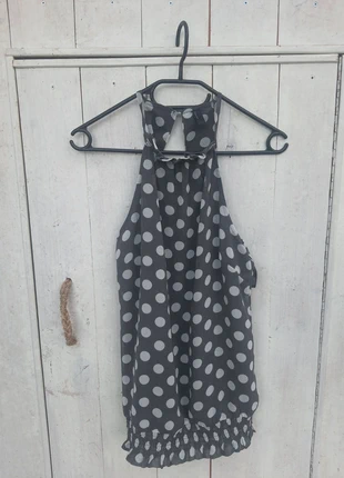 Top vero moda M gris pois blancs M, marque: Vero Moda, état: Très bon état, taille: M / 38 / 10, 4,00 €, 4,90 € Protection acheteurs incluse