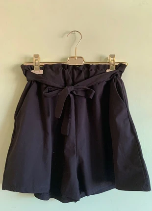 Pantaloncino Paper Bag - Vita Alta - Nero - Elastico e Fiocco in Vita - Taglia Unica (S-L), état: Très bon état, taille: Taille unique, 6,00 €, 7,00 € Protection acheteurs incluse