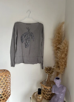 Pull léger it hippie gris avec strass plume taille S, marque: it Hippie, état: Satisfaisant, taille: S / 36 / 8, 5,99 €, 6,99 € Protection acheteurs incluse
