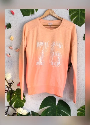 Sudadera vintage naranja pastel de Mossimo, merk: Mossimo, staat: Heel goed, maat: L / 40 / 12, € 7,00, € 8,05 inclusief Kopersbescherming