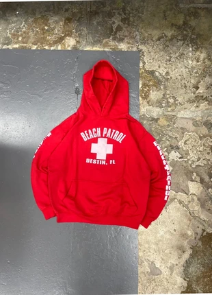 Hoodie USA rouge imprimé graphique Vintage, brand: Vintage Dressing, condition: Good, size: L, €22.00, €23.80 includes Buyer Protection Pro