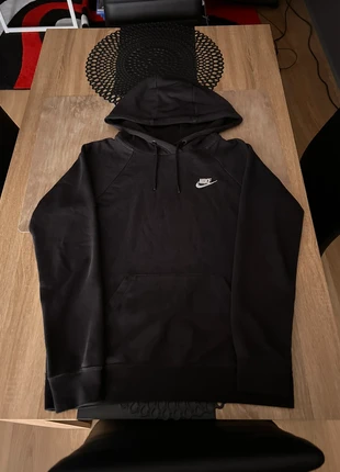 Sweat Nike Noir XS Femme, marque: Noir, état: Très bon état, taille: XS / 34 / 6, 20,00 €, 21,70 € Protection acheteurs incluse