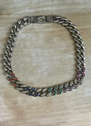 🔥 Collana chocker argentata in catena con incroci ~ nuova ed elegante , marke: Boutique Parisienne, zustand: Neu, 10,00 €, 11,20 € inklusive Vinted-Käuferschutz