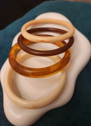 Lot de 4 bracelet en résine, état: Neuf sans étiquette, 4,90 €, 5,85 € Protection acheteurs incluse