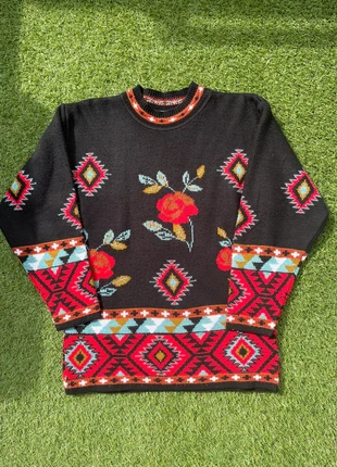 Pull hivernal en laine cousus main avec motifs de fleurs et carreaux - S, marque: sansnom., état: Très bon état, taille: S, 4,99 €, 5,94 € Protection acheteurs incluse