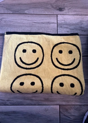 Yellow Lucky Charm Smiles Cotton Towel 100-150 cm approx, brand: George at ASDA, condition: New without tags, £5.00, £5.95 includes Buyer Protection