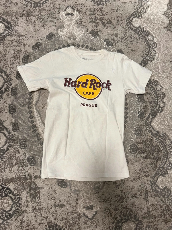 Hard rock 2024 t shirt