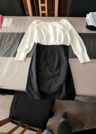 Robe chemisier , merk: H&M, staat: Heel goed, maat: XS / 34 / 6, € 4,00, € 4,90 inclusief Kopersbescherming