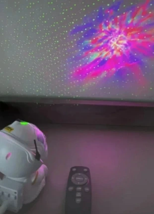 Veilleuse projecteur astronautes, marque: Amazon, état: Neuf avec étiquette, 23,00 €, 24,85 € Protection acheteurs incluse