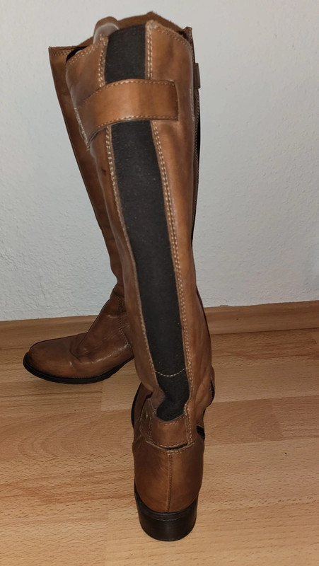 Tamaris Lederstiefel 3