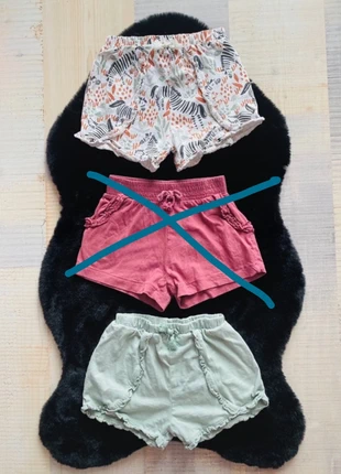 Lot de 2 shorts 🌈 6/7 ans prix non négociable, marque: TU, état: Très bon état, taille: 6 ans / 116 cm, 5,90 €, 6,90 € Protection acheteurs (Pro) incluse