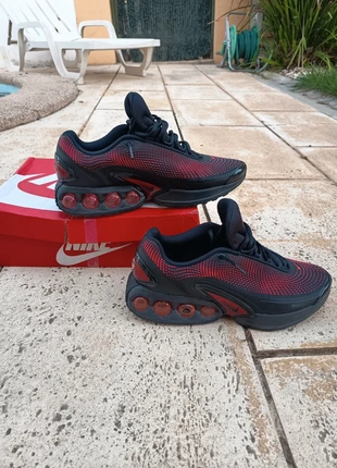 Nike Air Max DN – Originais, Novos com Caixa 🔥
Preço ajustado para venda rápida!, marca: Nike, estado: Nuevo con etiquetas, tamaño: 46, 89,00 €, 94,15 € Protección al comprador incluida