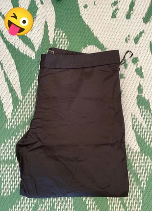 Pantalon élégant noir taille 42, merk: By Malene Birger, staat: Heel goed, maat: XL / 42 / 14, € 59,00, € 62,65 inclusief Kopersbescherming