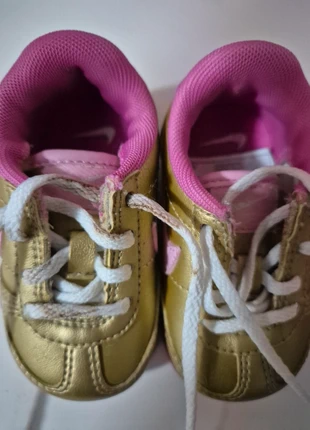 Baby Nike schoenen, merk: Nike, staat: Goed, maat: 18, € 4,00, € 4,90 inclusief Kopersbescherming