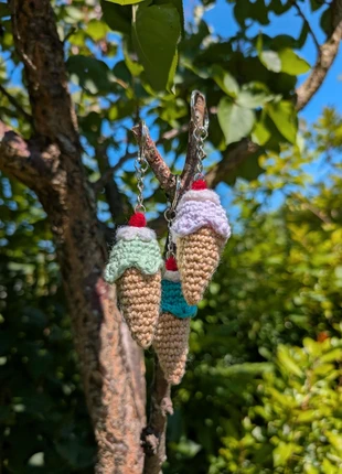 Porte-clés glace fait main, marke: Fait Main, zustand: Neu, 4,00 €, 4,90 € inklusive Vinted-Käuferschutz