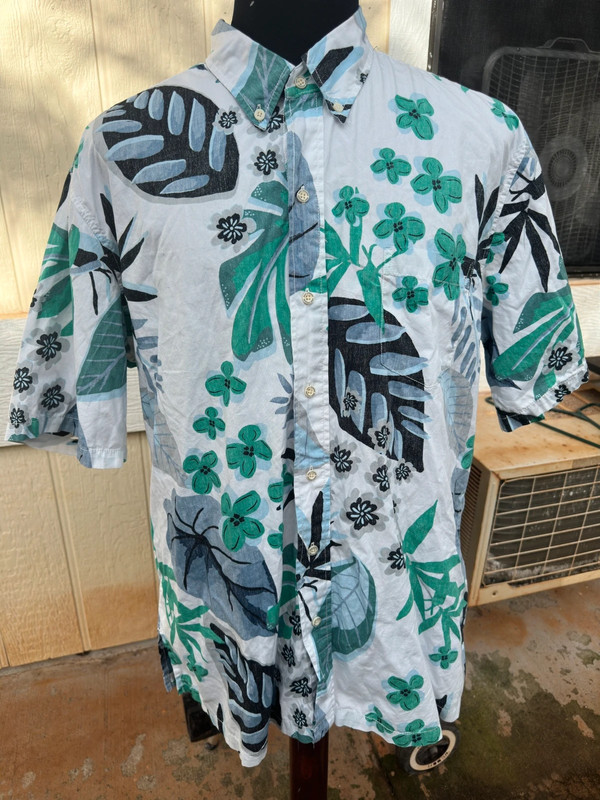 PreOwned Reyn Spooner Multicolored Hawaiian Print Full Button Men's Classic XL 1