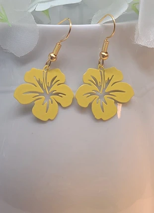 Boucles d' oreilles fleur d'hibiscus  jaunes, estado: Muy bueno, 2,50 €, 3,33 € Protección al comprador incluida