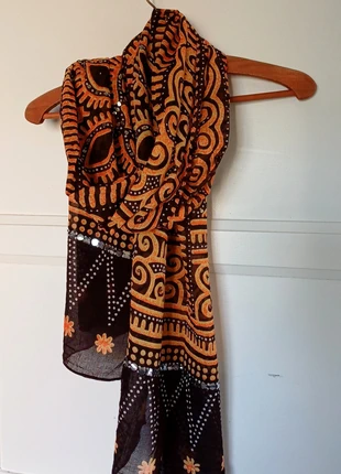 Foulard femme ethnique style tribal, zustand: Sehr gut, 6,00 €, 7,00 € inklusive Vinted-Käuferschutz
