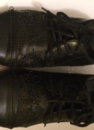 Derbies noires, staat: Heel goed, maat: 36, € 3,50, € 4,38 inclusief Kopersbescherming