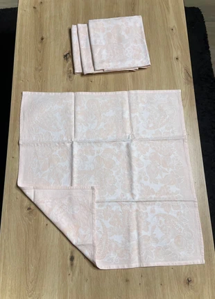Lot de 4 serviettes de table à motifs vintage rose / napkin, marque: Vintage, état: Très bon état, 4,00 €, 4,90 € Protection acheteurs (Pro) incluse