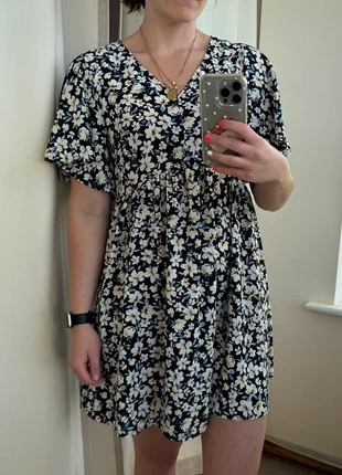 Black & White Floral Summer Dress, brand: Shein, condition: Very good, size: S / 36 / 8, €4.00, €4.90 includes Buyer Protection