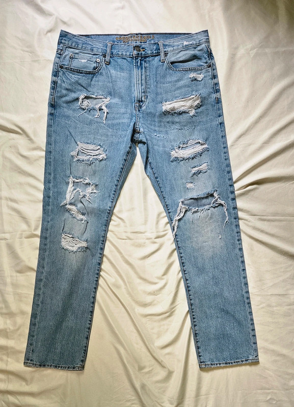 American Eagle Jeans 1