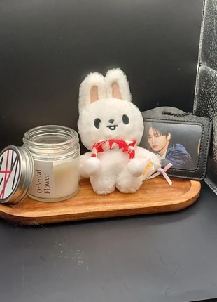 Leeknow stray kids skzoo leebit gift set, marque: Stray Kids, état: Très bon état, 14,00 €, 15,40 € Protection acheteurs incluse