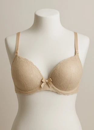 Magnifique soutien-gorge Undiz, marque: Undiz, état: Neuf avec étiquette, taille: 80A et AA, 8,00 €, 9,10 € Protection acheteurs incluse