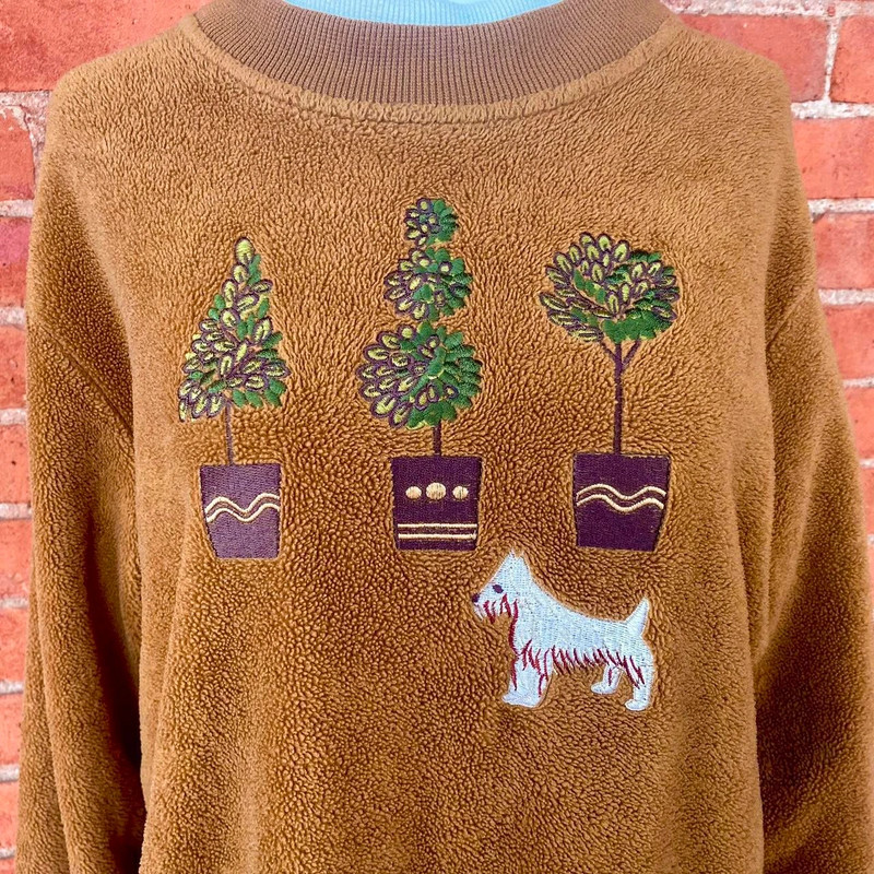 Embroidered sweatshirt 3