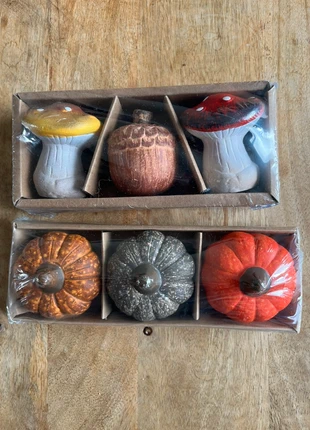 Leuke set van mini paddestoeltjes en pompoentjes, état: Neuf avec étiquette, 7,00 €, 8,05 € Protection acheteurs incluse