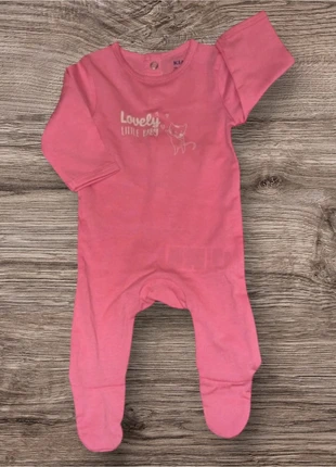Pyjama rose à manches longues - Kiabi - 1 mois, marke: Kiabi, zustand: Sehr gut, größe: 1-3 Monate / 56, 4,00 €, 4,90 € inklusive Vinted-Käuferschutz