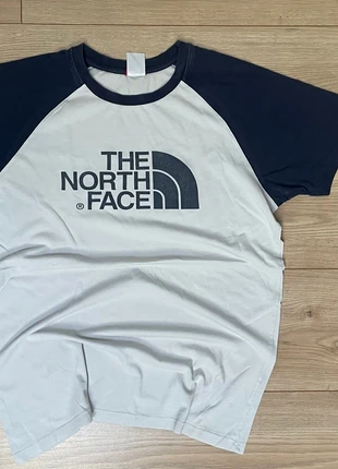 t-shirt the north face bleu marine et blanc S bon état dark blue vintage outdoors, marca: The North Face, estado: Bom, tamanho: S, €8.00, €9.10 inclui Proteção do Comprador
