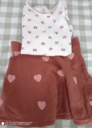 Faldas, marque: H&M, état: Très bon état, taille: 6 ans / 116 cm, 3,00 €, 3,85 € Protection acheteurs incluse