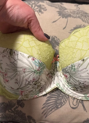 Soutien gorge paddé Gorteks 90G, marque: Gorteks, état: Neuf avec étiquette, taille: 90G, 8,00 €, 9,10 € Protection acheteurs incluse