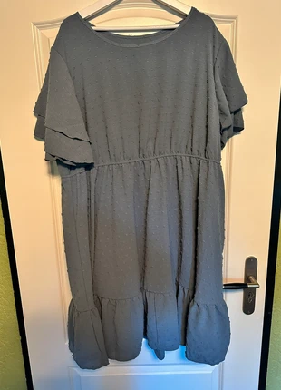 Sukienka, marque: Shein, état: Neuf sans étiquette, taille: 4XL / 48 / 20, 9,00 €, 10,15 € Protection acheteurs incluse