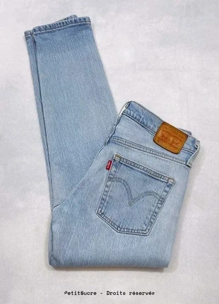 Jean Levi’s 501 Bleu clair Femme Pant droit Boyfriend Light Blue - Taille XS w25 L28 /1437B, brand: Levi's, condition: Very good, size: XS / 34 / 6, €31.90, €34.20 includes Buyer Protection Pro