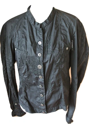 Prachtige zomerjas van Marithé + François Girbaud mt 40/42 F42/44, merk: Marithé + François Girbaud, staat: Nieuw zonder prijskaartje, maat: XL / 42 / 14, € 75,00, € 79,45 inclusief Kopersbescherming