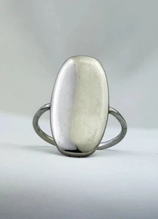 Bague Argentée Ovale Bombée Minimaliste Ajustable, marque: CHROME, état: Très bon état, taille: Ajustable, 12,00 €, 13,30 € Protection acheteurs (Pro) incluse