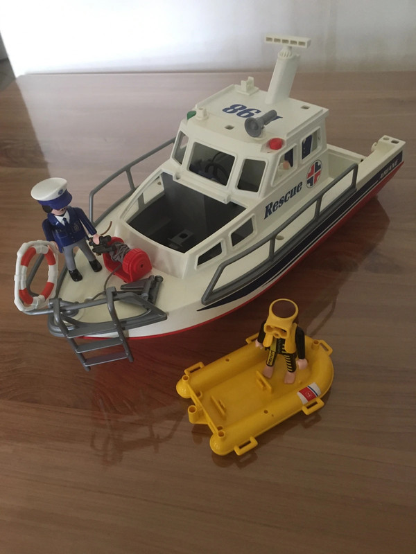 playmobil bateau rescue Vinted