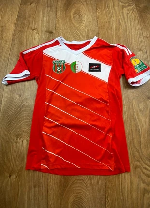 Maillot de foot Algérie Taille M, brand: Football Town, condizioni: Ottime, taglia: M, €25.00, €26.95 include la Protezione acquisti Pro