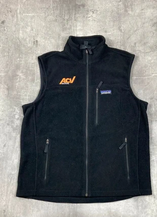 Gilet Polaire Patagonia Synchilla Noir sans manches taille M, marque: Patagonia, état: Bon état, taille: M, 54,99 €, 58,44 € Protection acheteurs (Pro) incluse